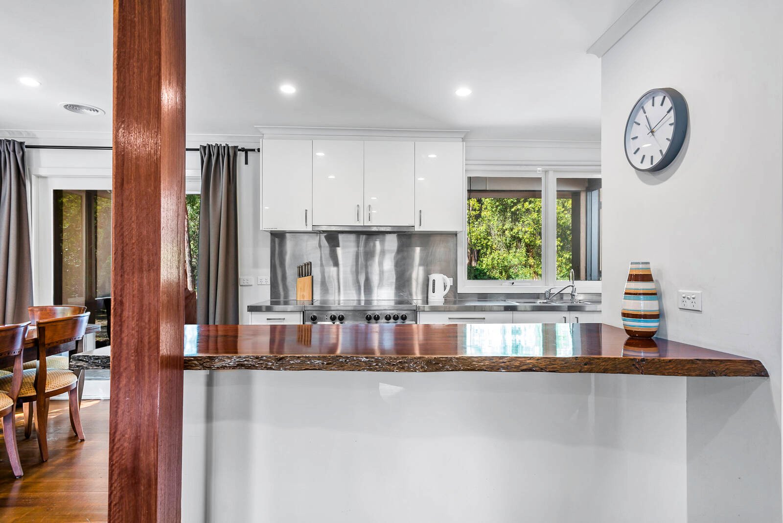 Property Gallery Thumbnail 5
