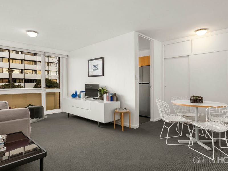 14/187 Beaconsfield Parade, Middle Park image 3