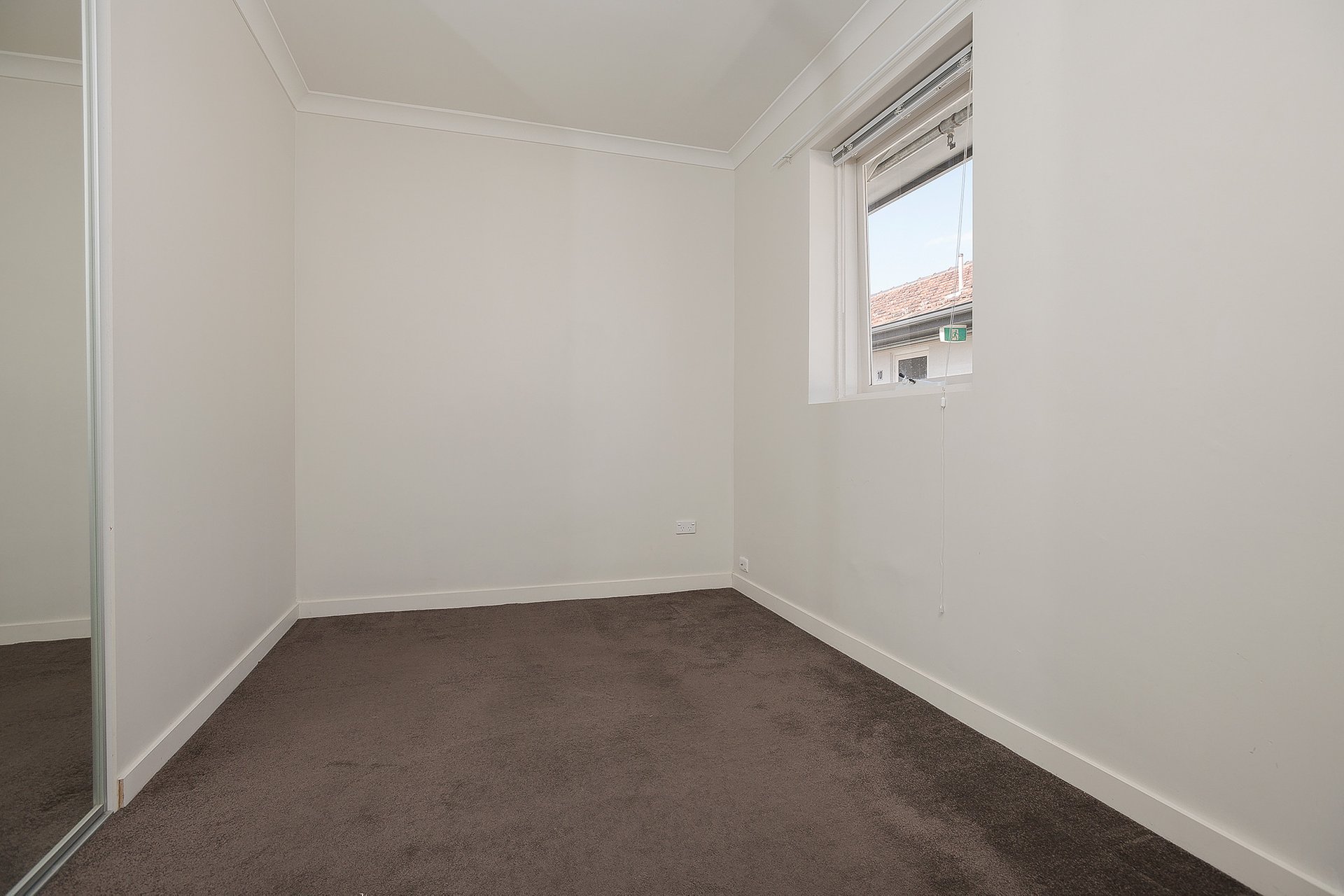Property Gallery Thumbnail 4