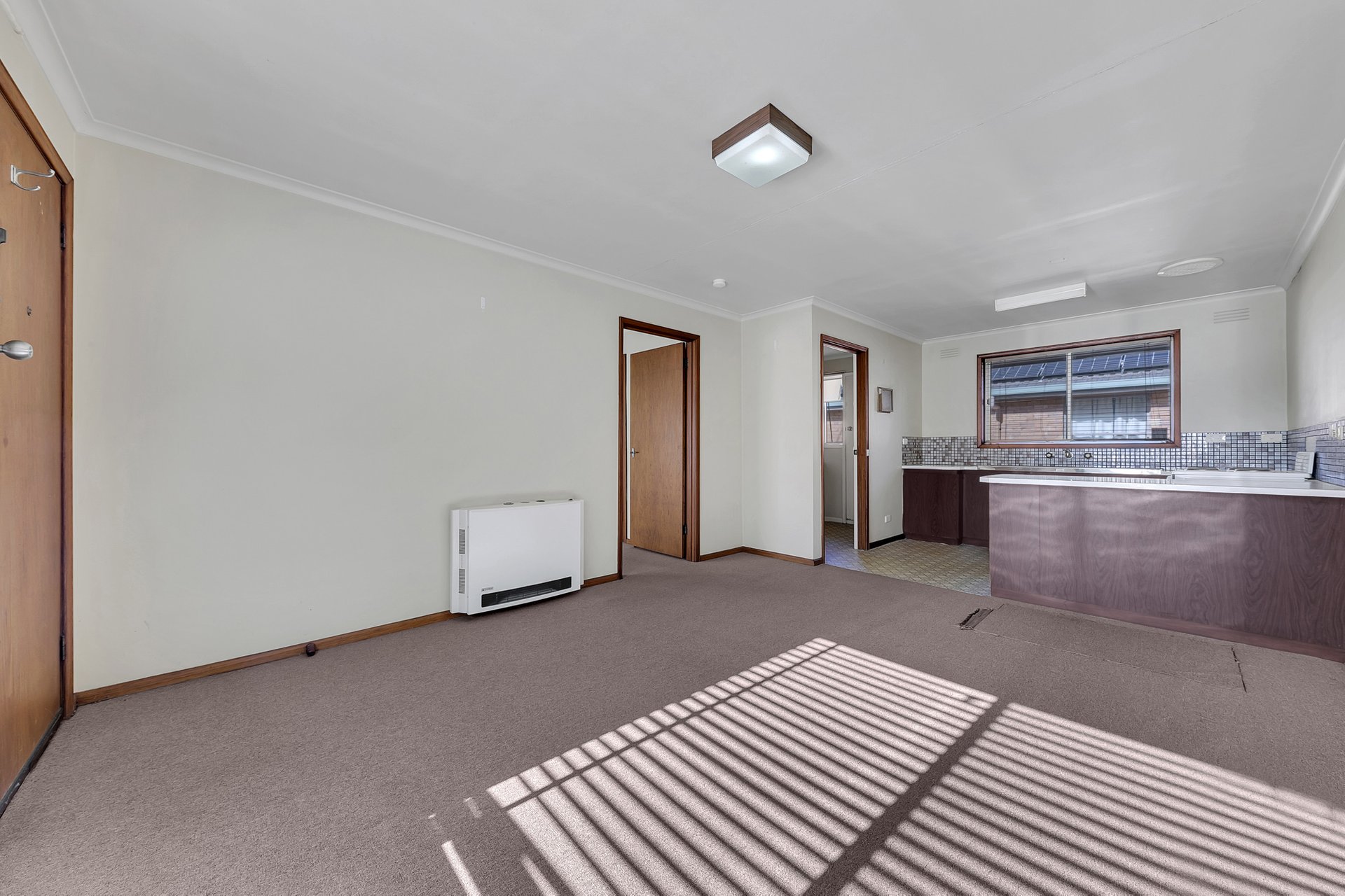 14/197 - 201 Boundary Road, Whittington image 2