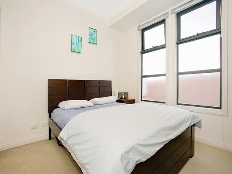 14/197 Inkerman Street, St Kilda image 3