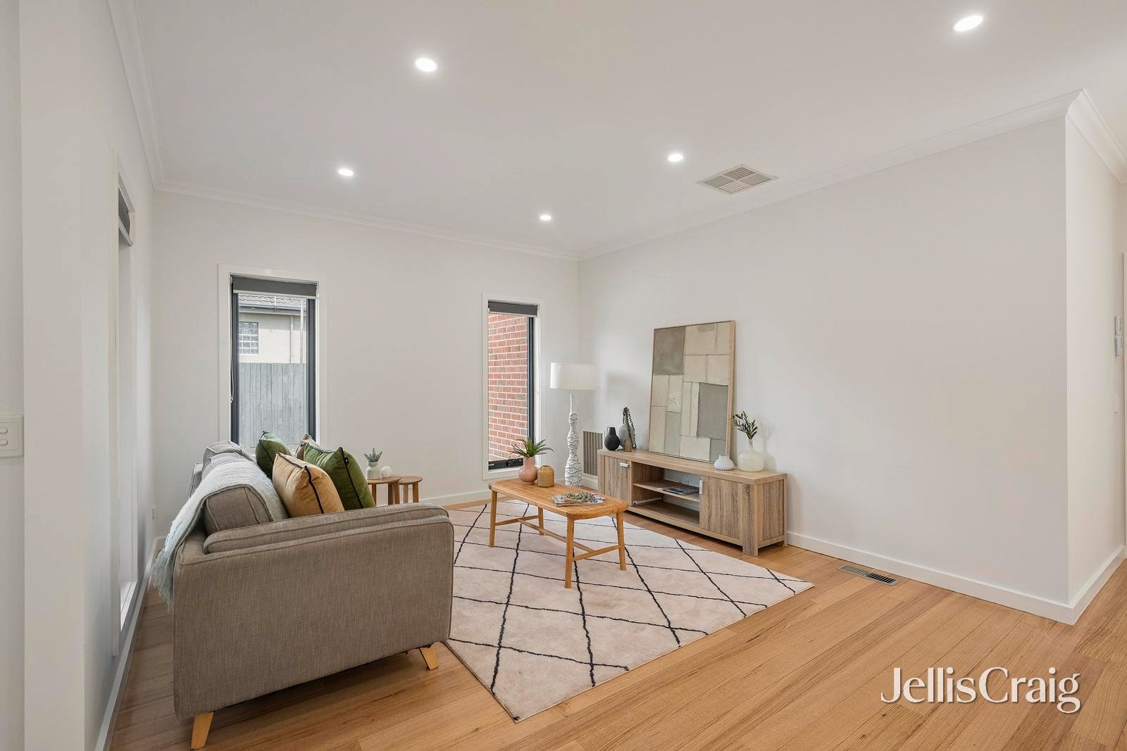 141A Hull Road, Croydon image 4