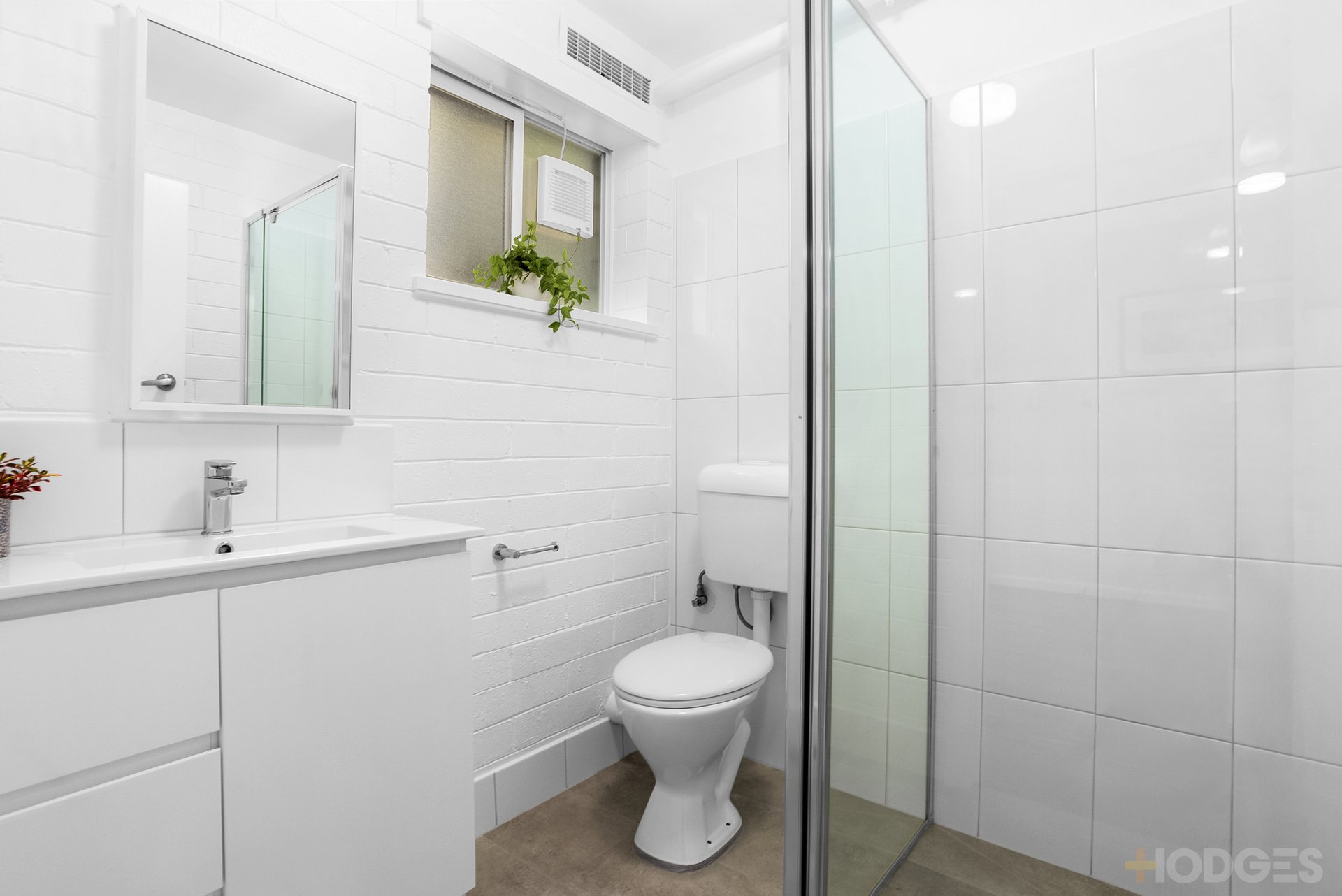 14 / 2-4 Salmon Street Mentone