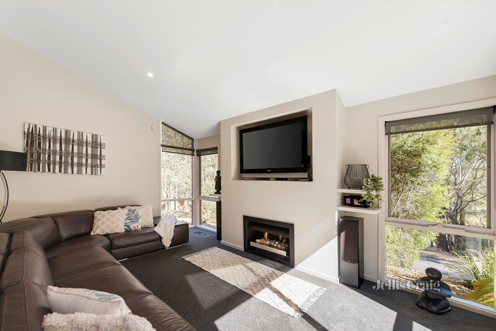 142 Allendale Road, Eltham image 3