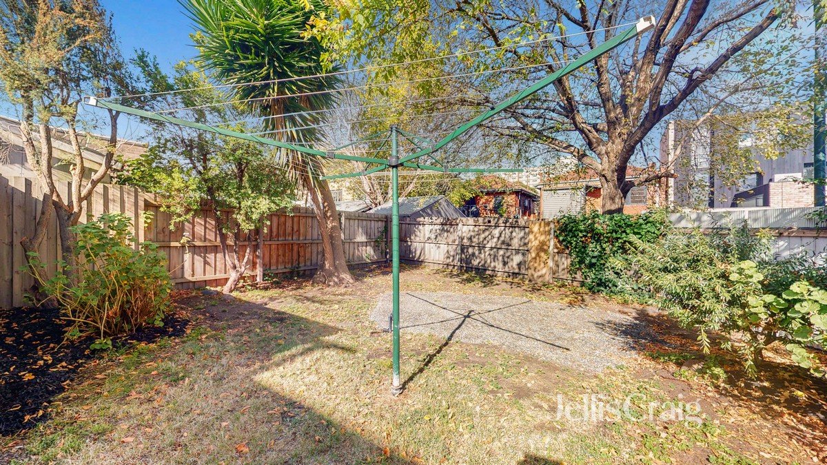 1/42 Andrew St, Windsor image 2