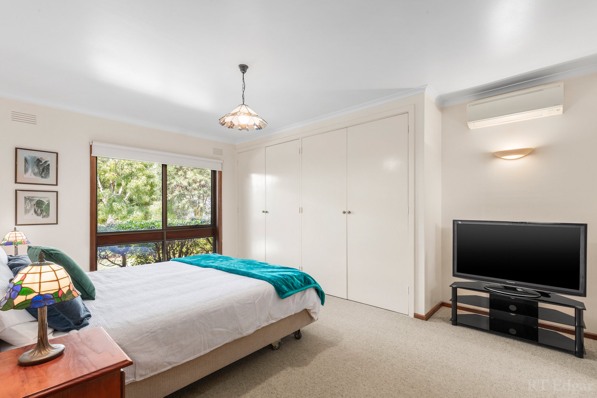 Property Gallery Thumbnail 8