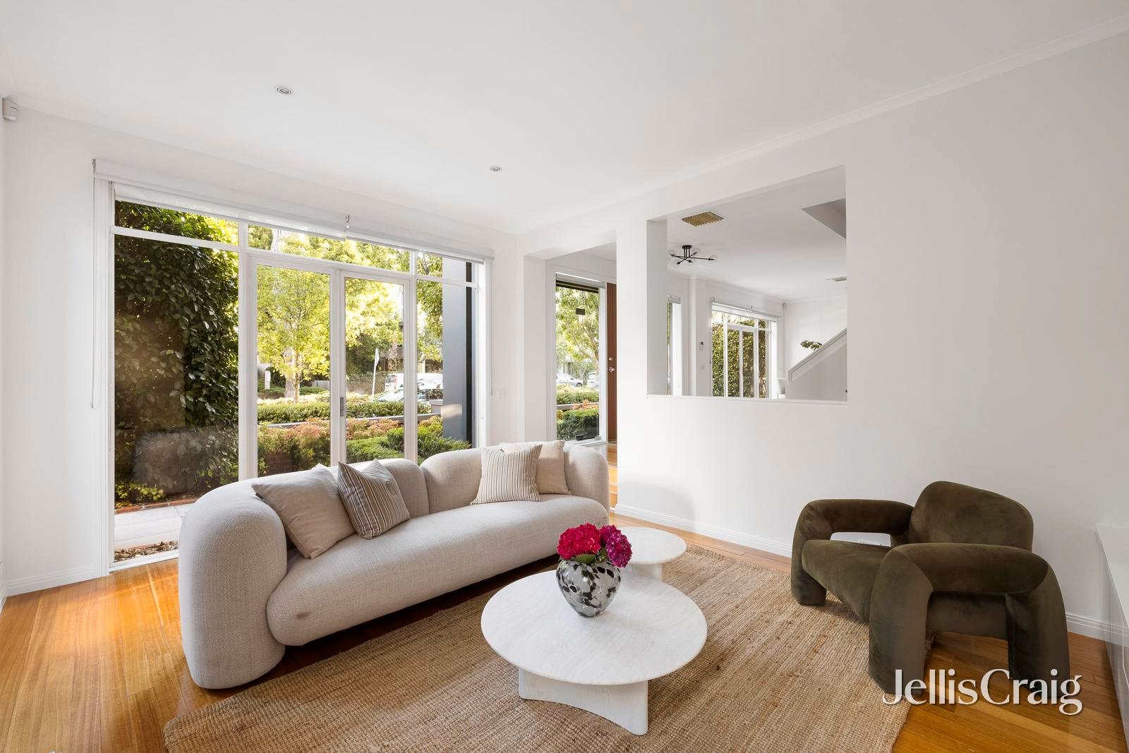 142 Beach Street, Port&nbsp;Melbourne image 3