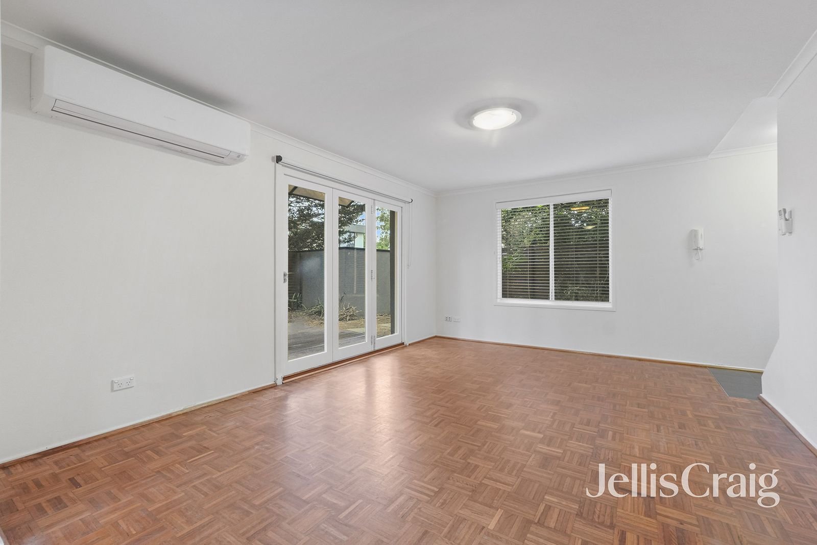 1/42 Glenola Road, Chelsea image 2