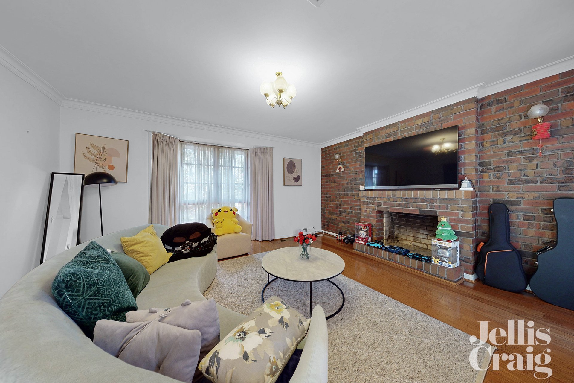 1/42 Highfield Road, Canterbury image 4