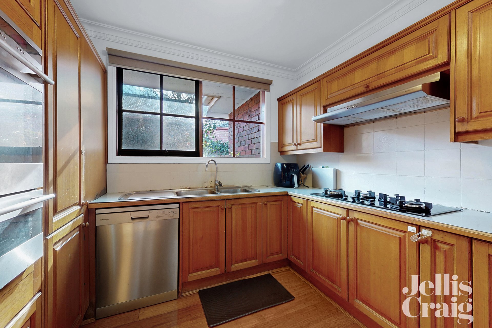 1/42 Highfield Road, Canterbury image 14