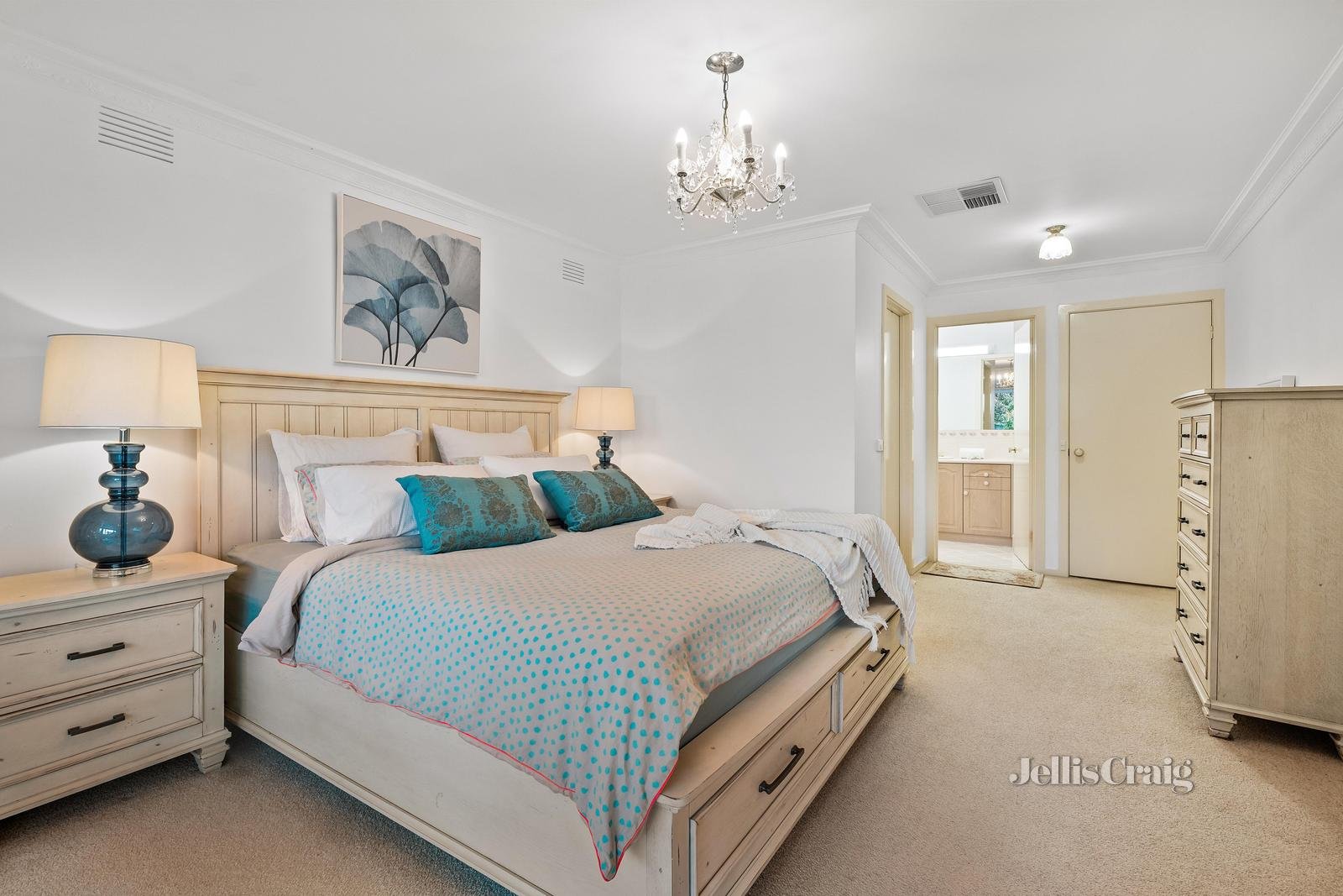 142 Jells Road, Wheelers Hill image 13