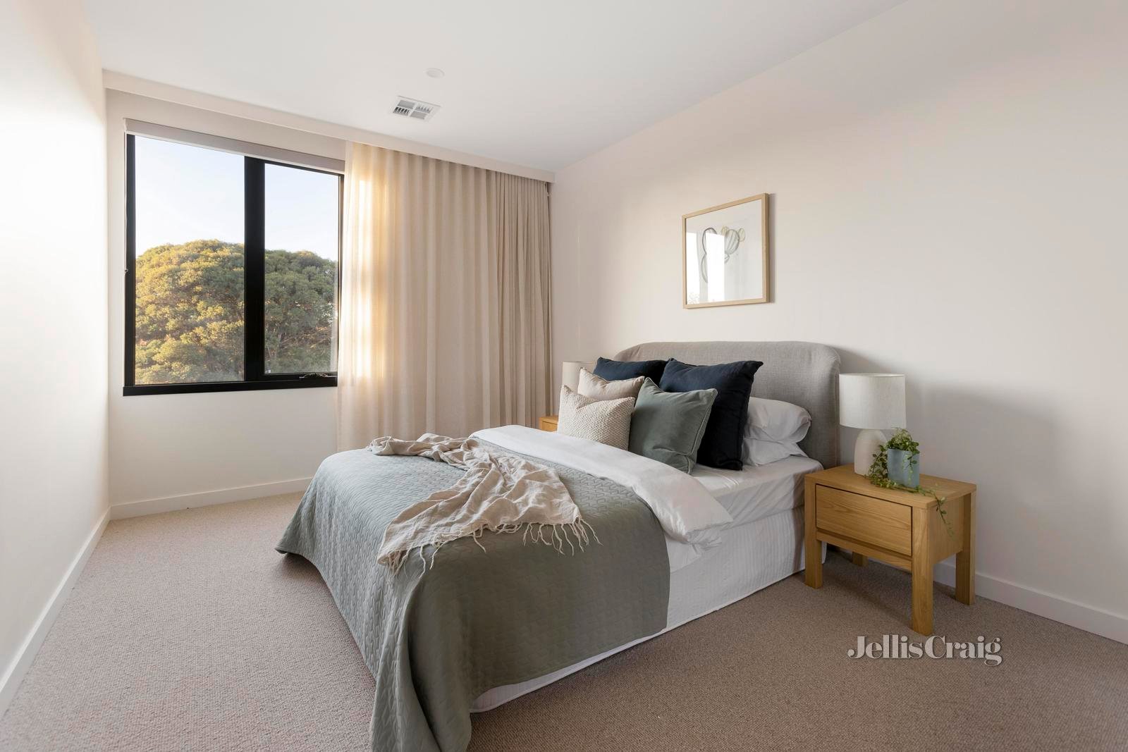 1/42 London Street, Bentleigh image 14