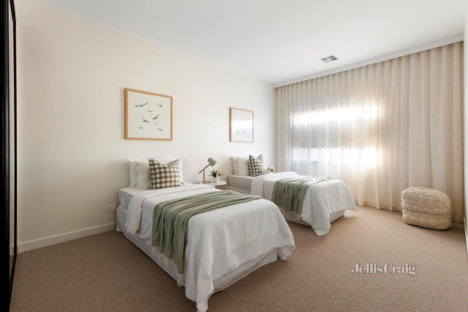 1/42 London Street, Bentleigh image 15