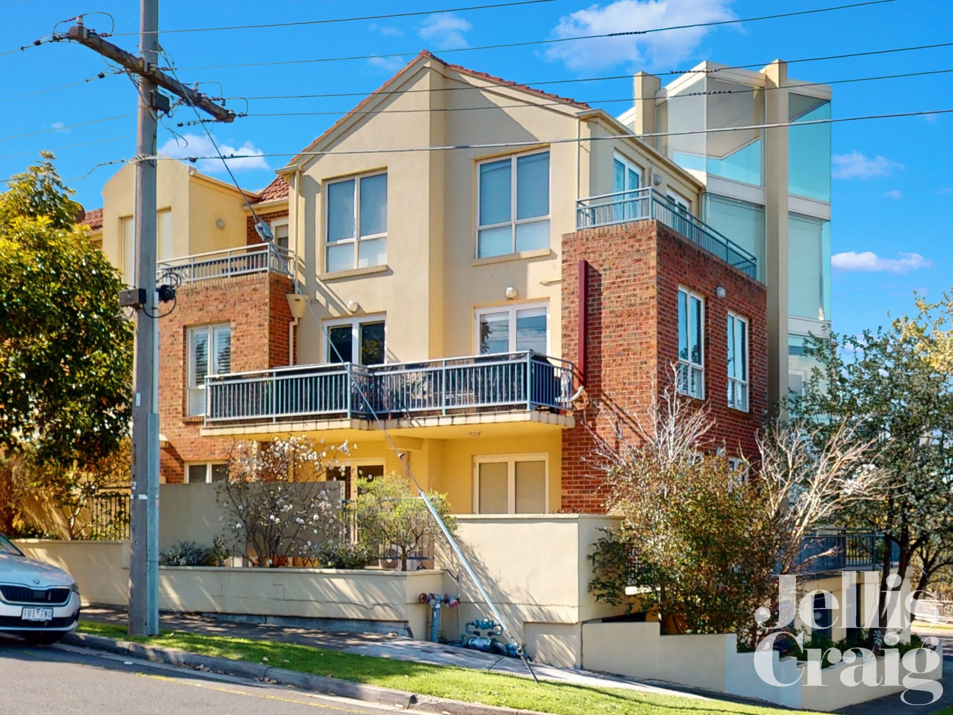 14/2 North Avenue, Strathmore image 1