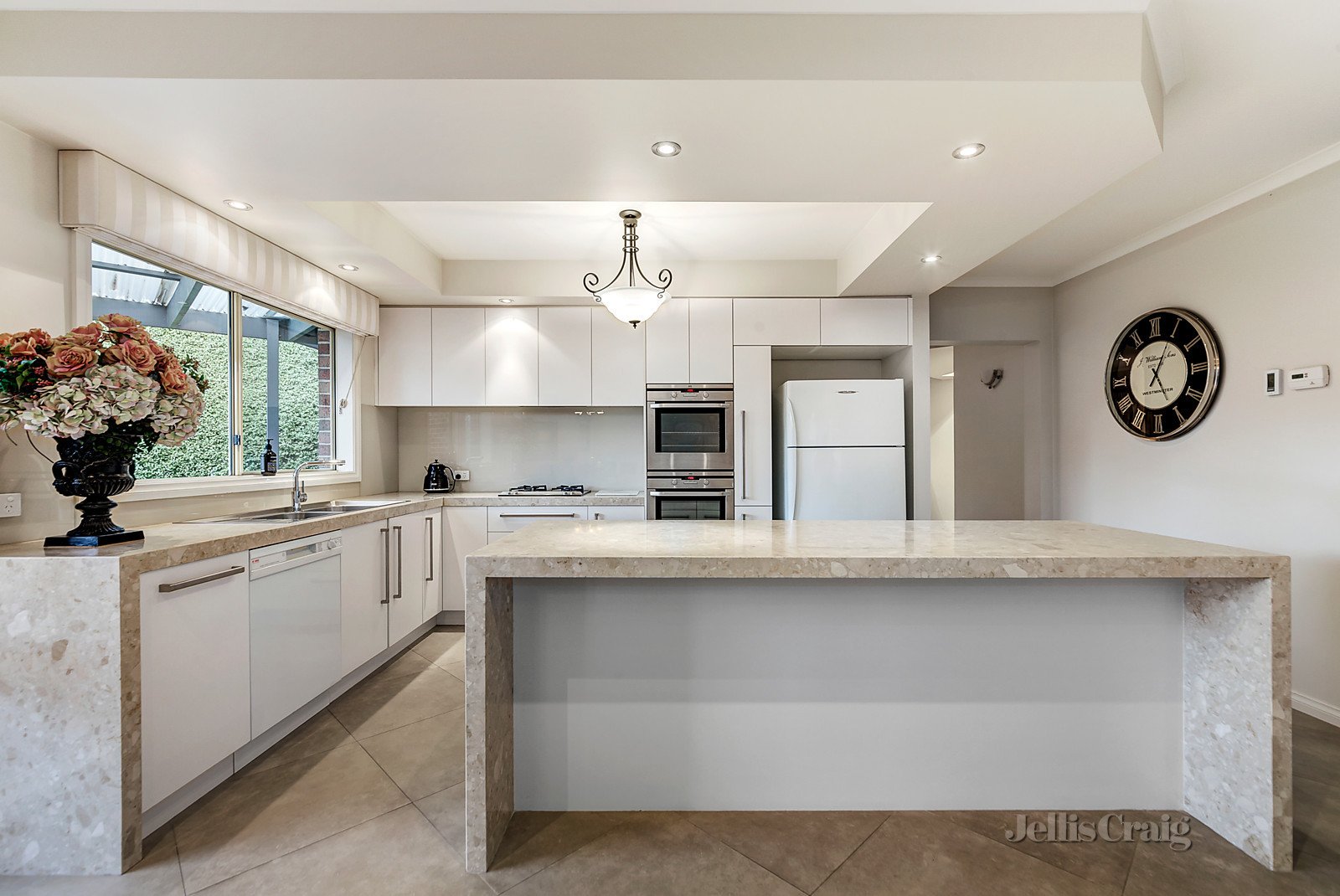 142 The Gateway, Lilydale image 3