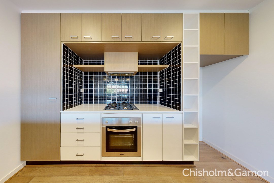 14/201 Ormond Road, Elwood image 4