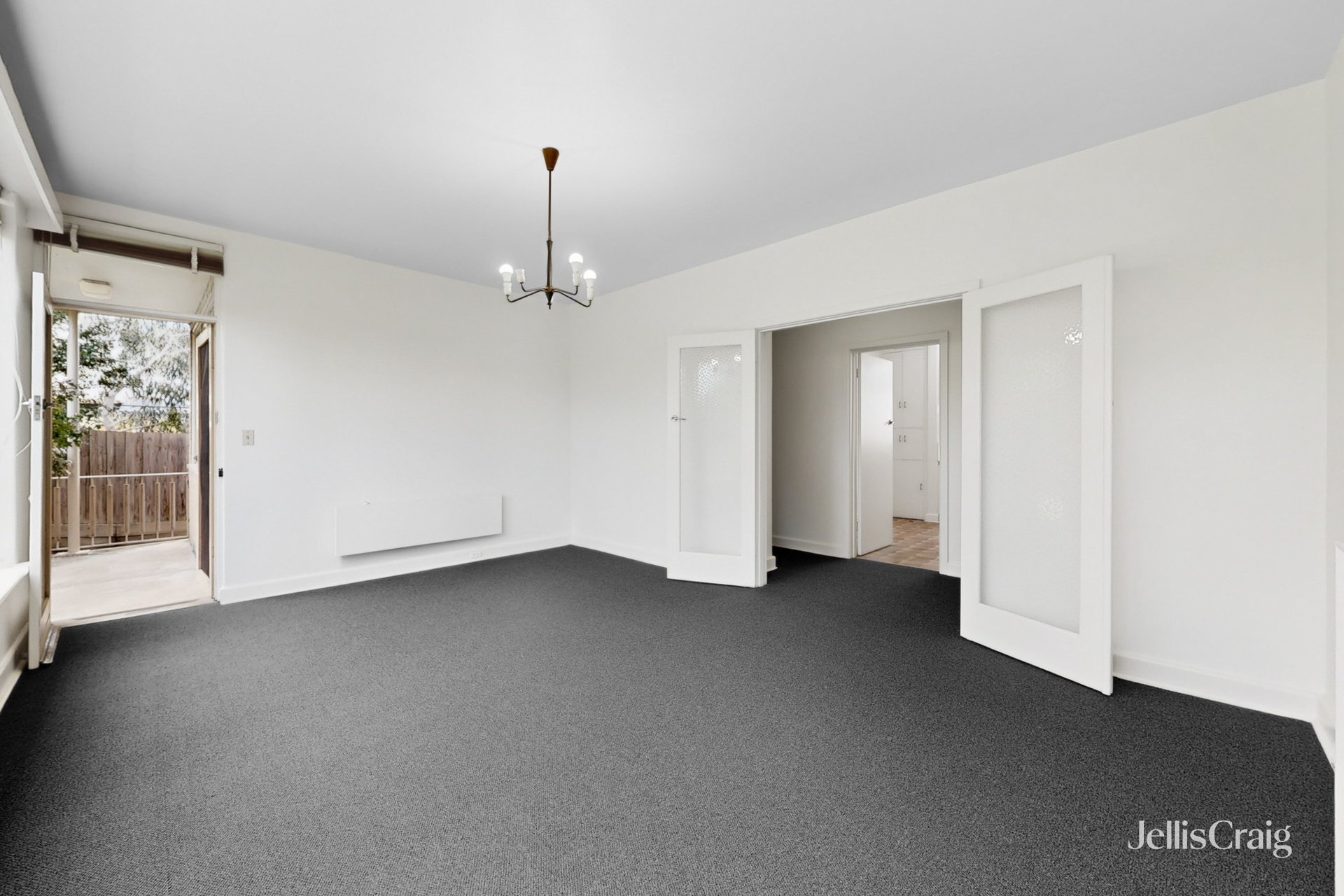 14/206 Whitehorse Road, Balwyn image 2