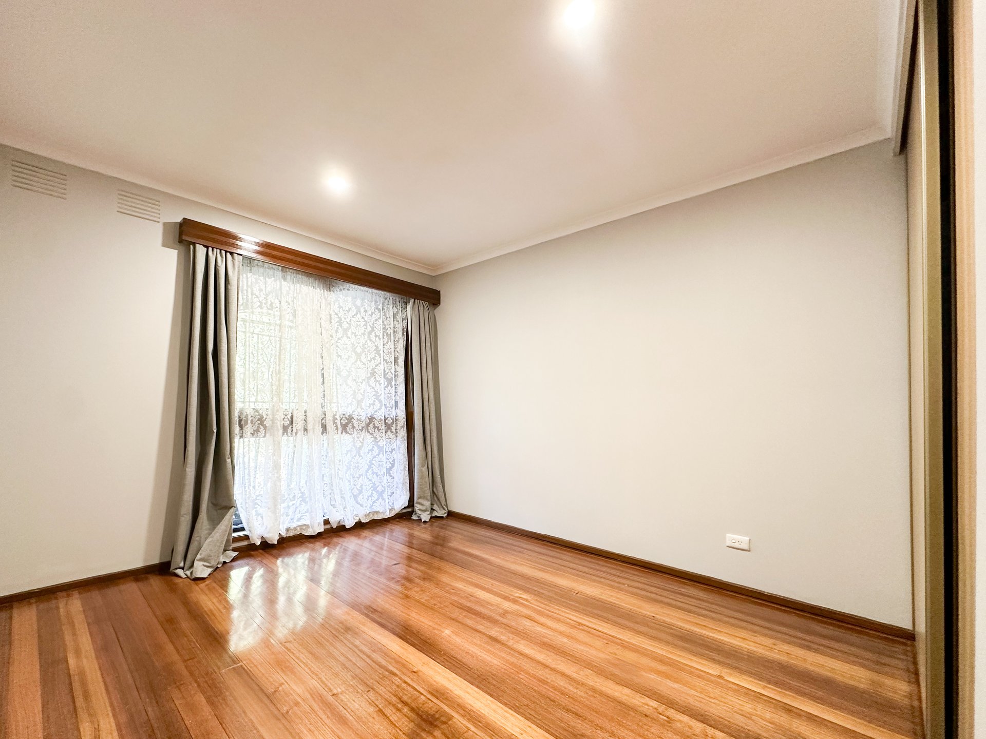 1/423-425 Waverley Road, Mount Waverley image 3