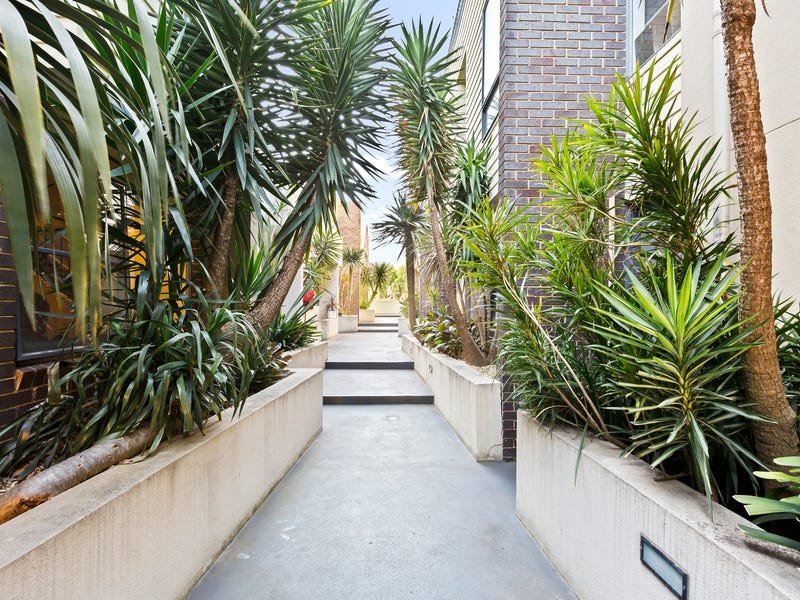 Property Gallery Thumbnail 2