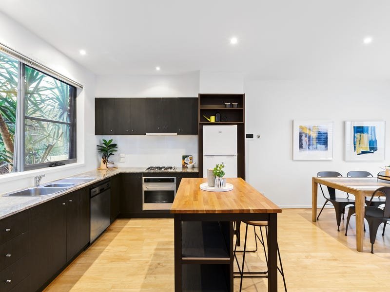 Property Gallery Thumbnail 4