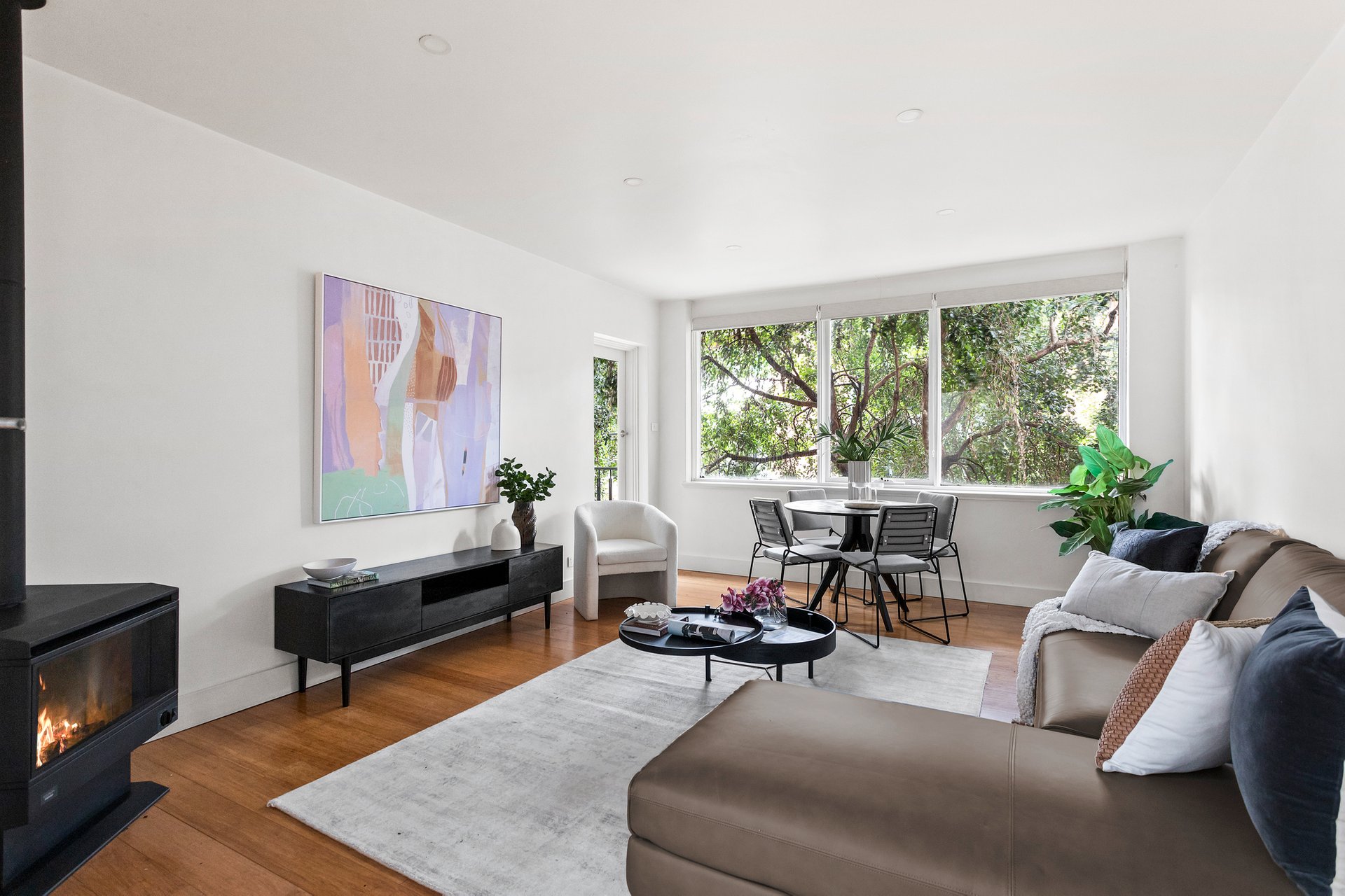 Property Gallery - Main Image