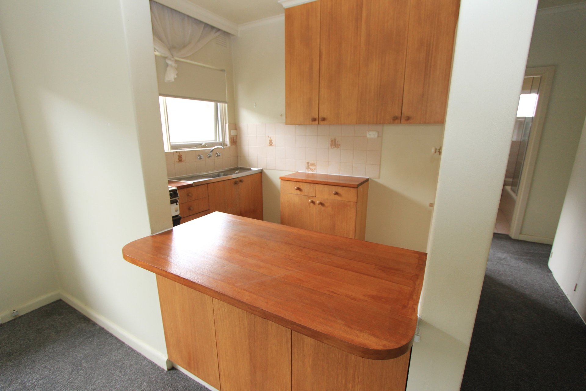Property Gallery Thumbnail 3