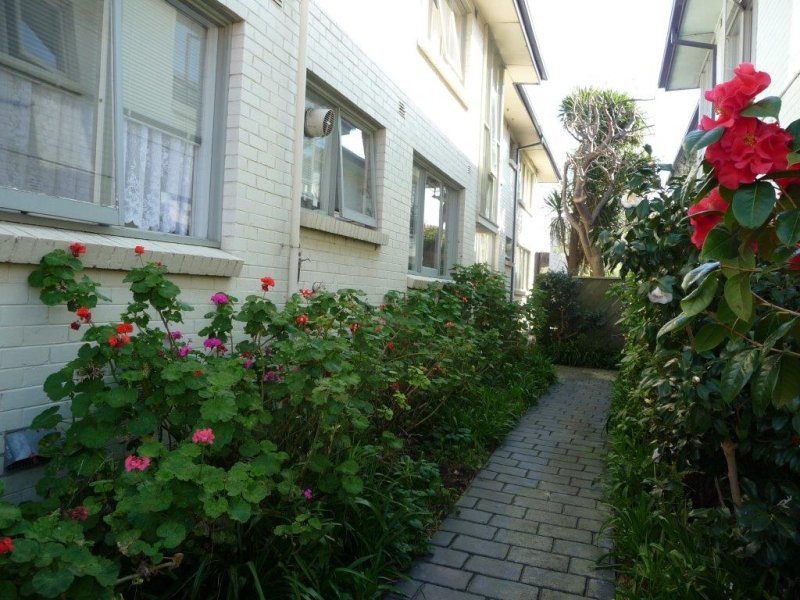 Property Gallery Thumbnail 7