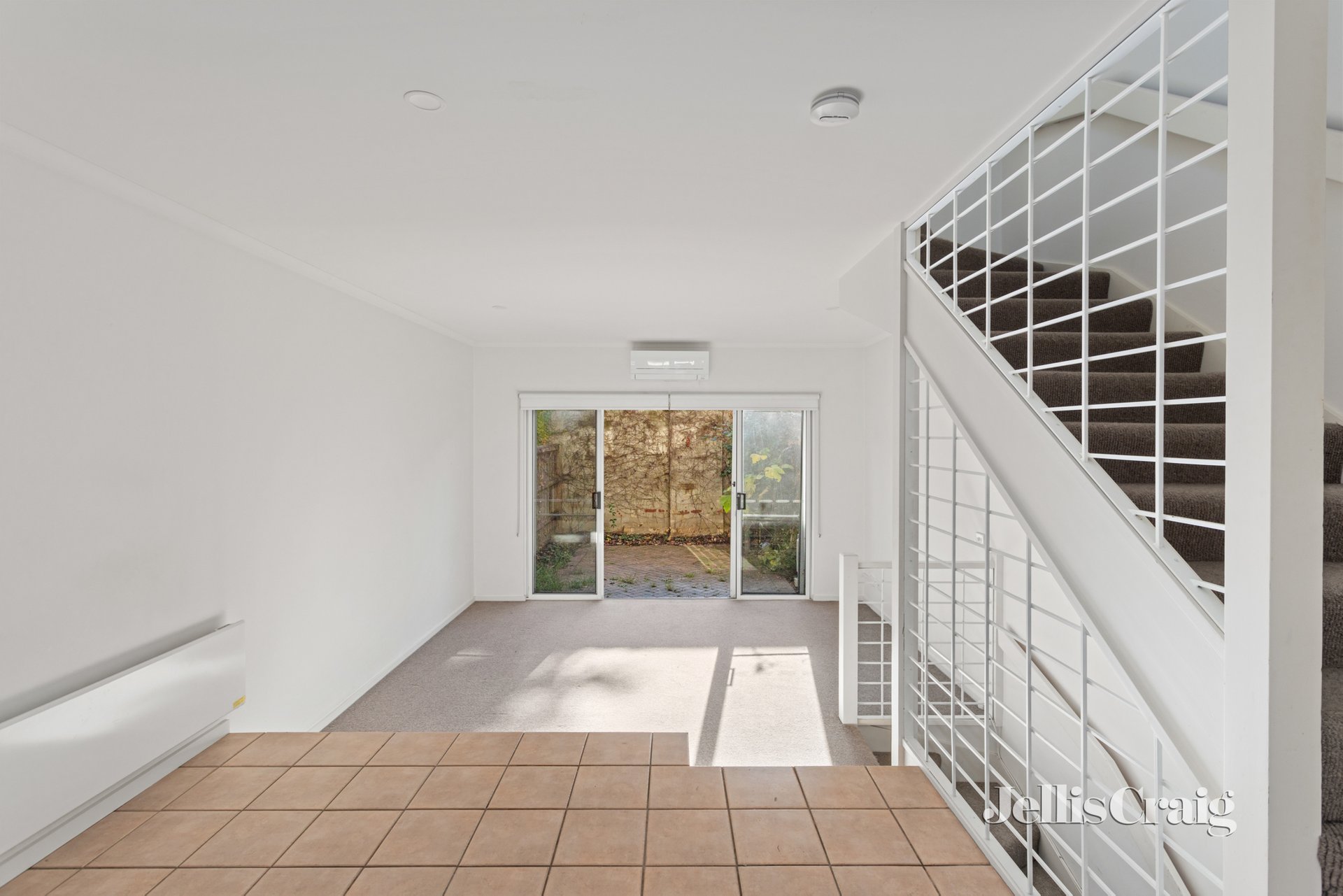 14/25 Malmsbury Street, Hawthorn image 2
