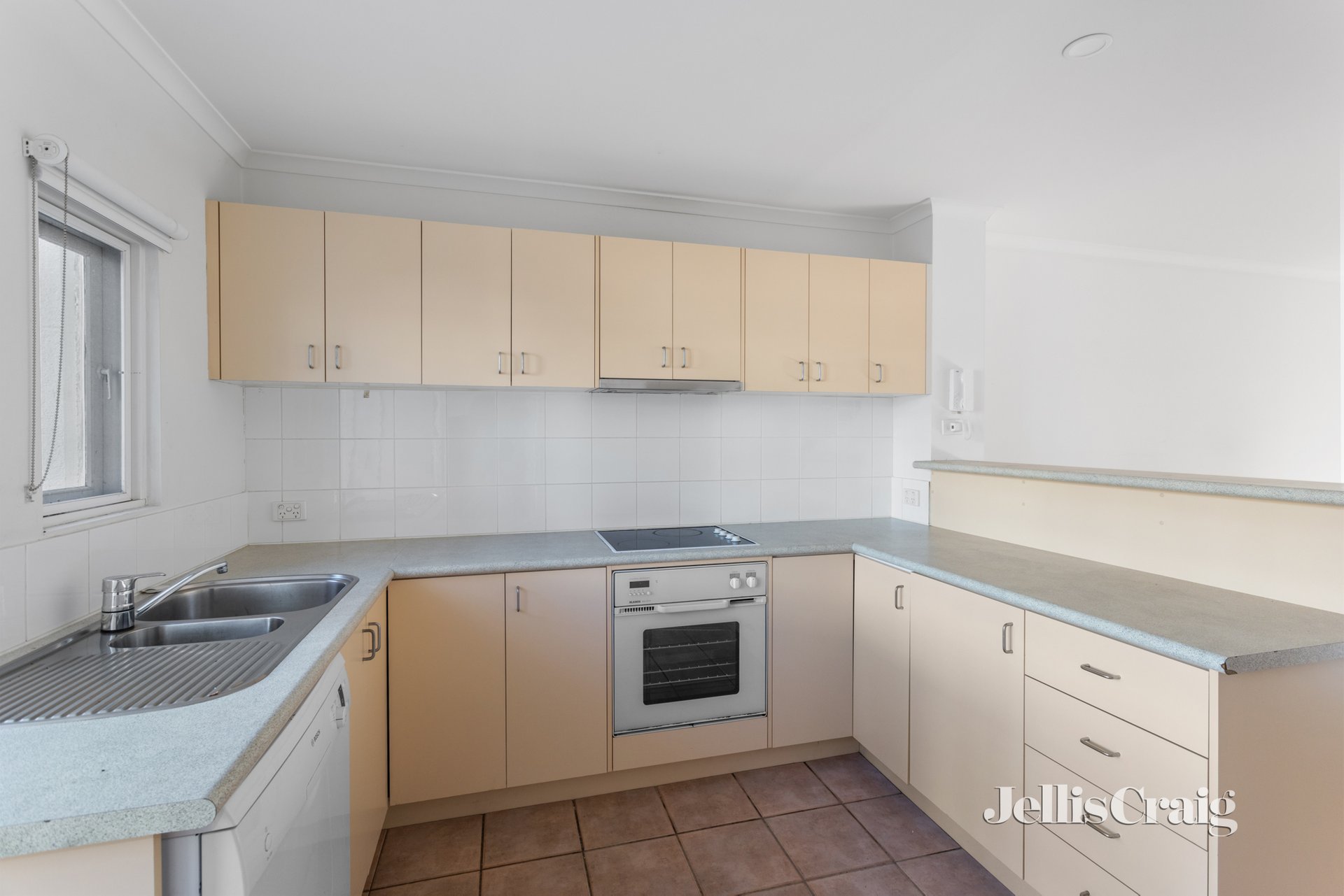 14/25 Malmsbury Street, Hawthorn image 3