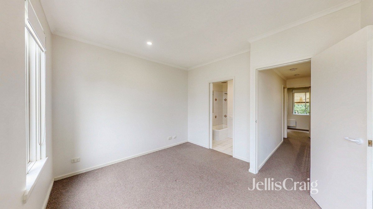 14/25 Malmsbury Street, Hawthorn image 4