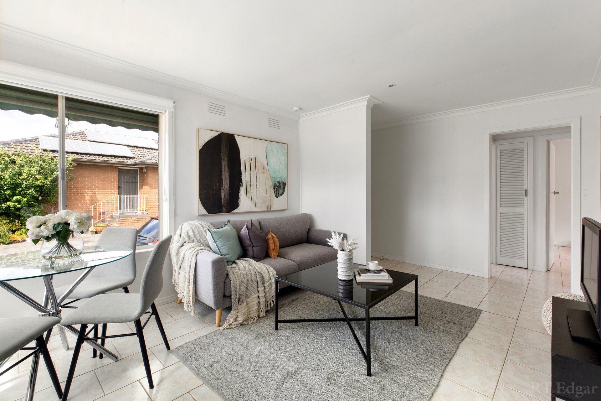 Property Gallery - Main Image