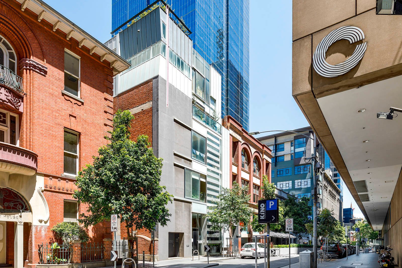 Property Gallery Thumbnail 12