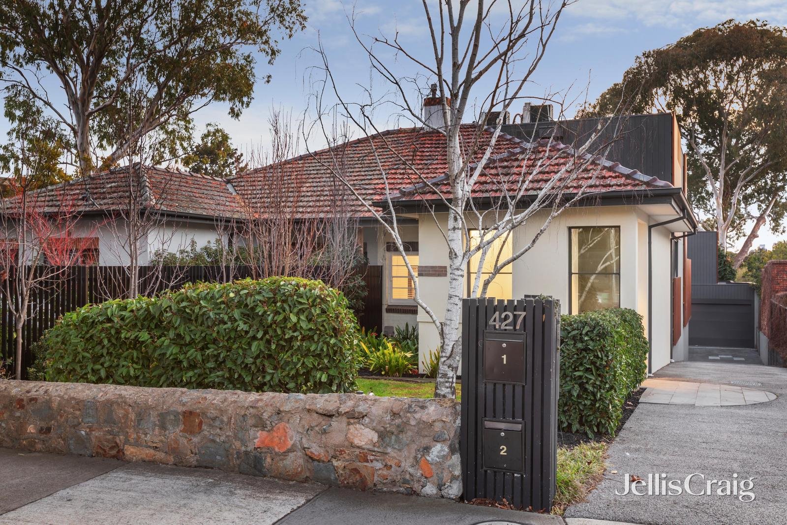 1/427 Tooronga Road, Hawthorn East image 1