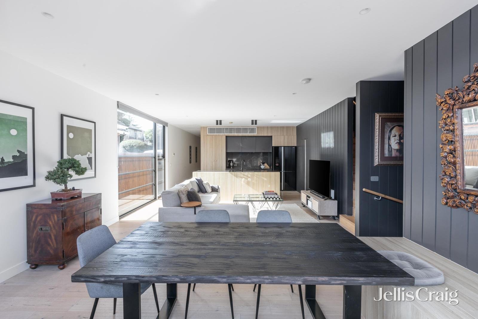 1/427 Tooronga Road, Hawthorn East image 8