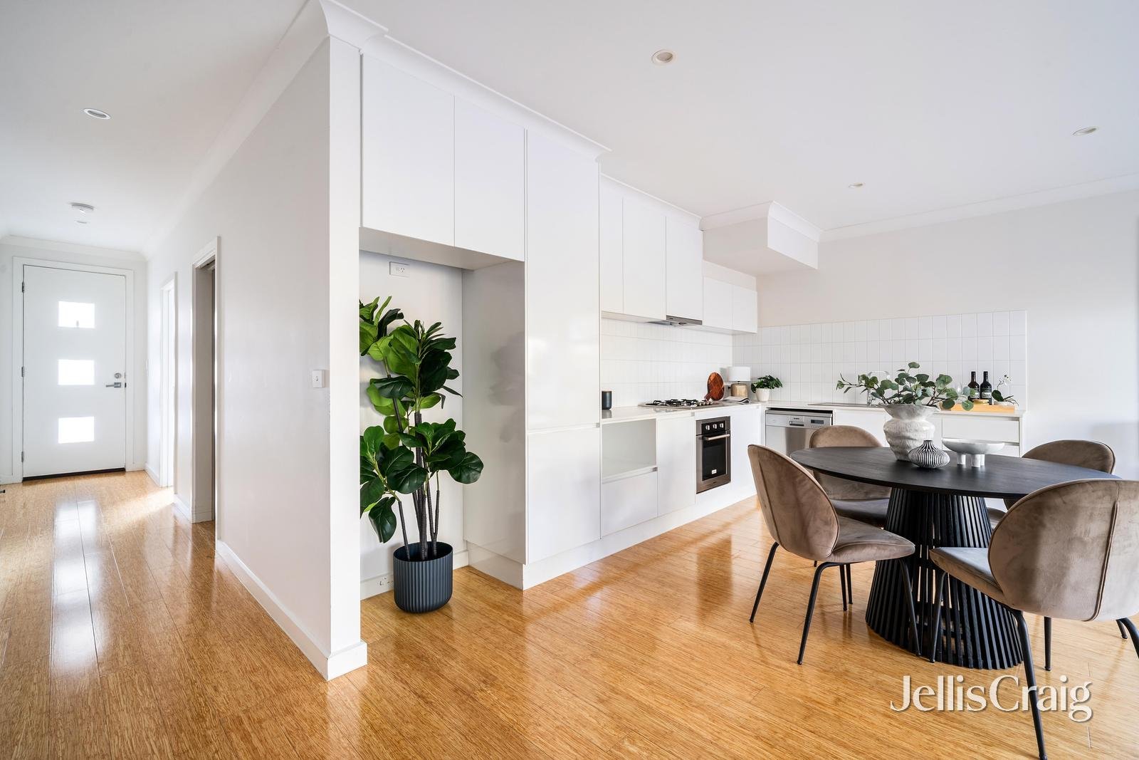 14/28-32 Livingstone Road, Eltham image 2