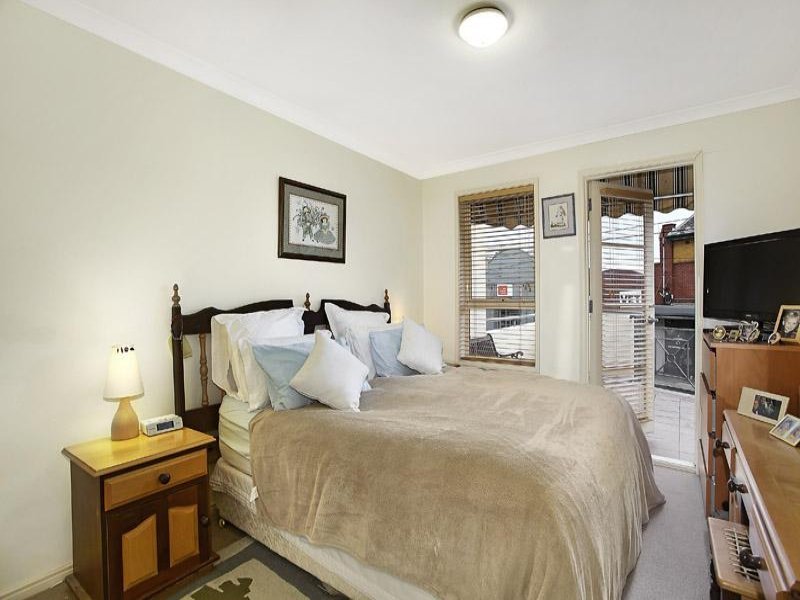 14/28 Pine Street, Hawthorn image 4