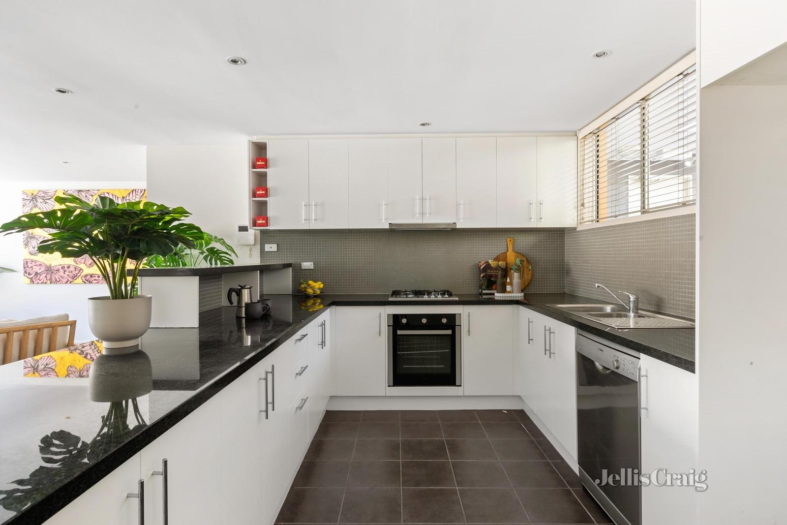 14/3-5 Daley Street, Elwood image 4
