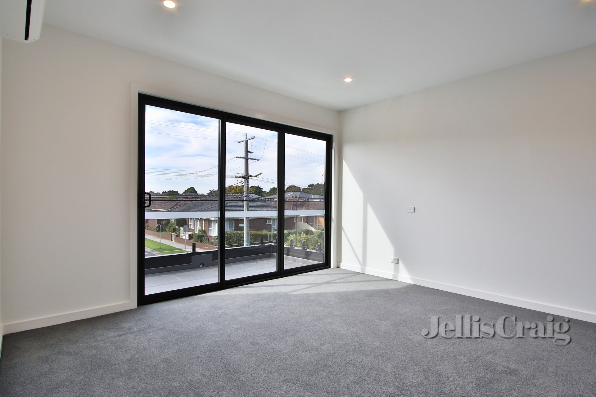 143 Brady Road, Bentleigh East image 7