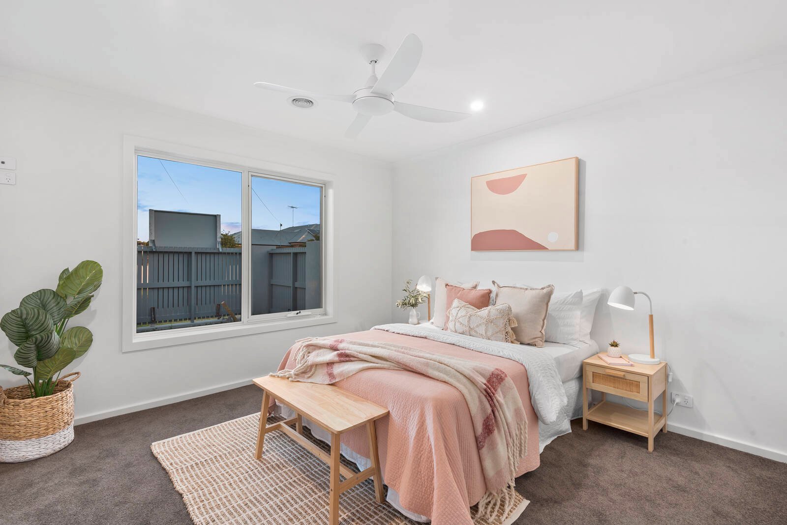 Property Gallery Thumbnail 9