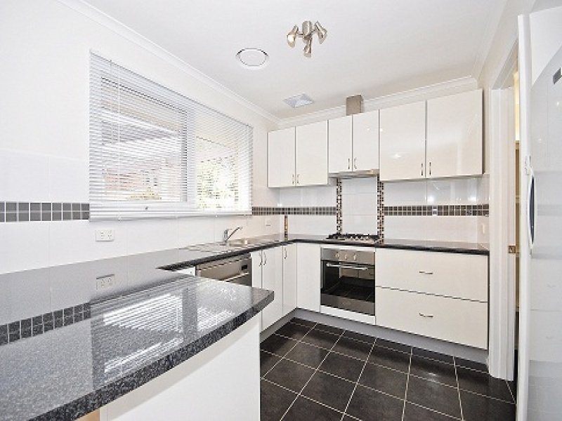 143 EASTFIELD Road, Croydon image 3
