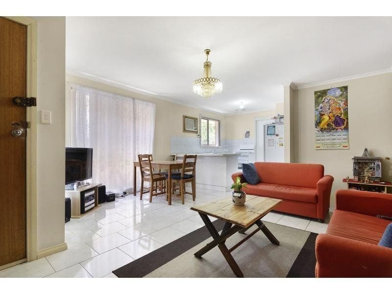 1/43 Jamison Street, Altona Meadows image 3
