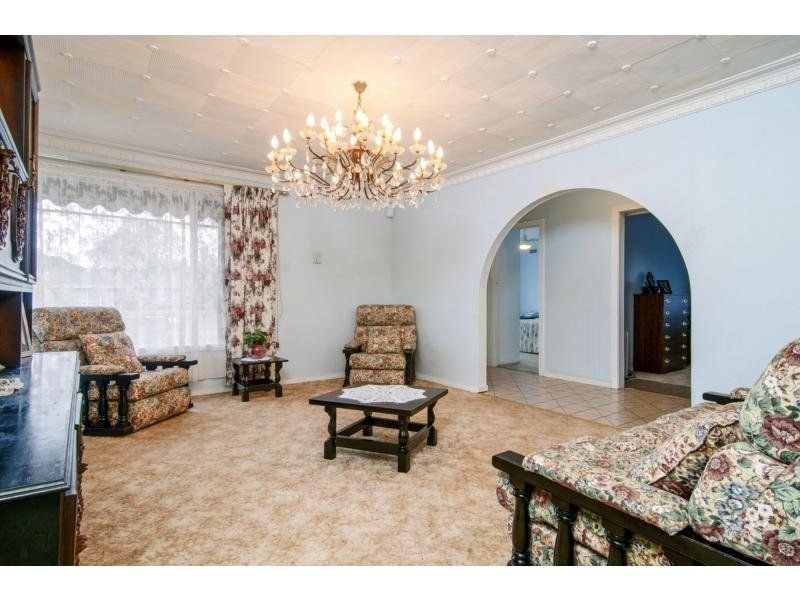 143 McIntosh Road, Altona North image 2