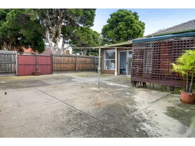 143 McIntosh Road, Altona North image 8