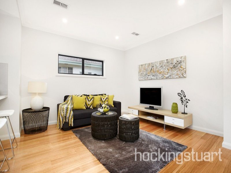 1/43 Monash Street, Box Hill South image 4