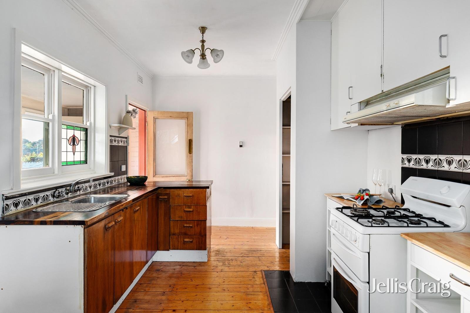 143 Old Para Court, Montmorency image 5