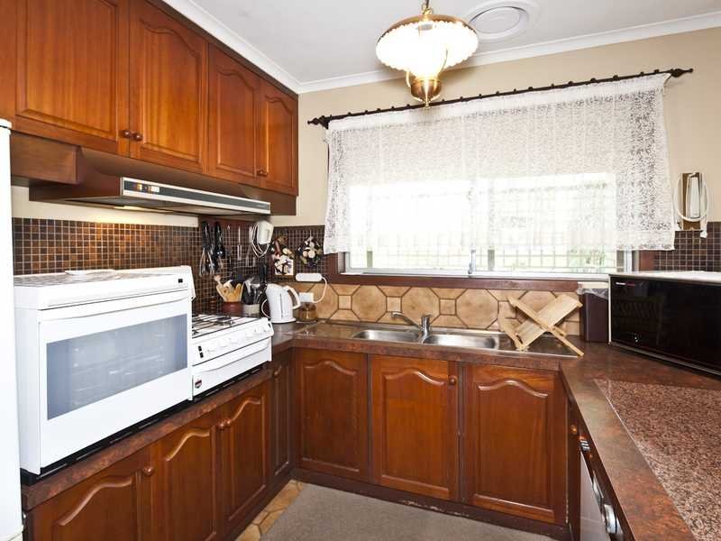 143 Rollins Road, Bell Post Hill image 5