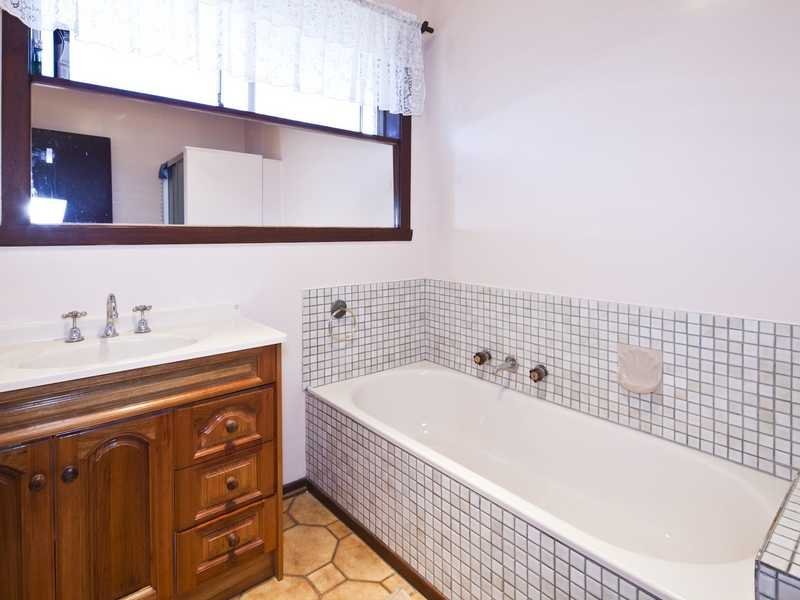 143 Rollins Road, Bell Post Hill image 6