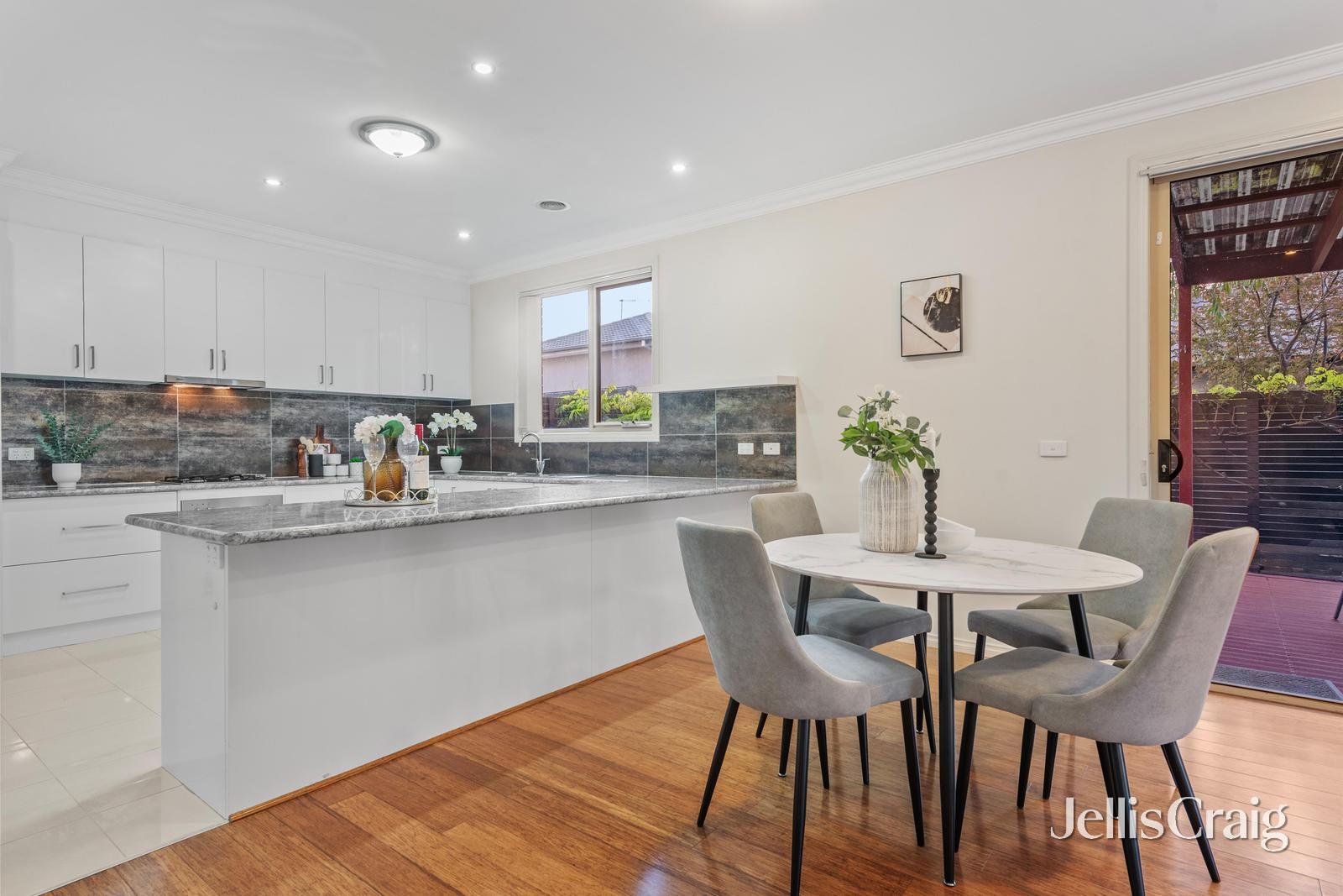 1/43 Stanley Avenue, Mount Waverley image 4