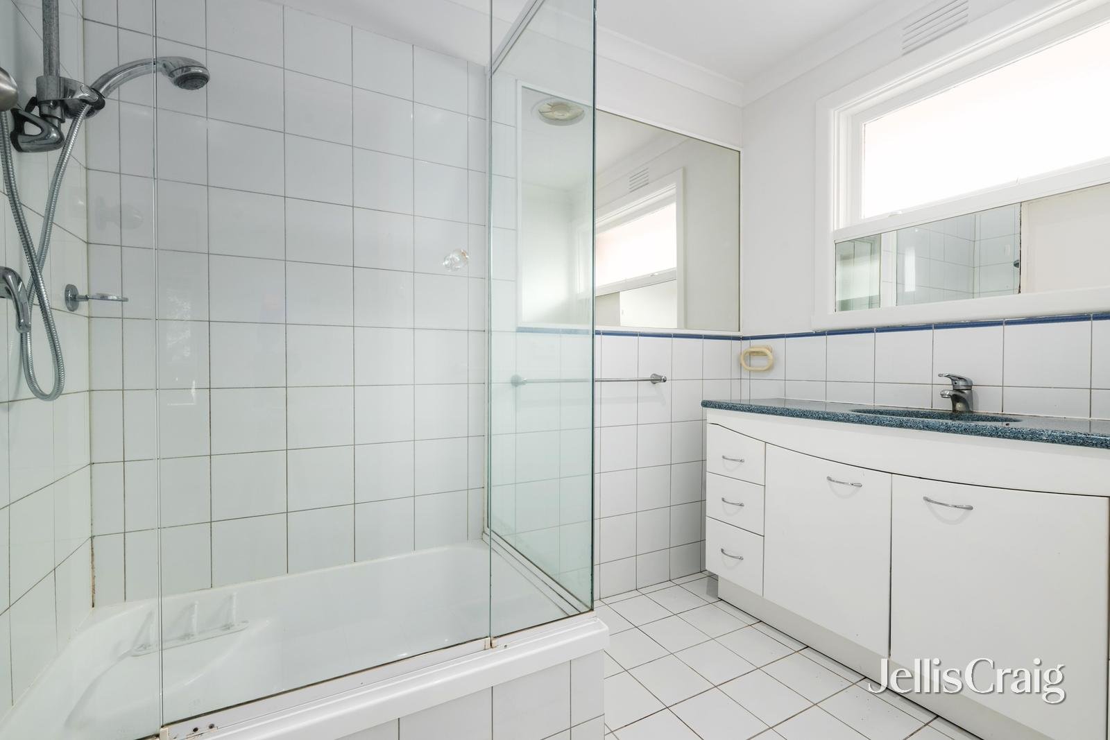 1/43 Thames Street, Box Hill image 8