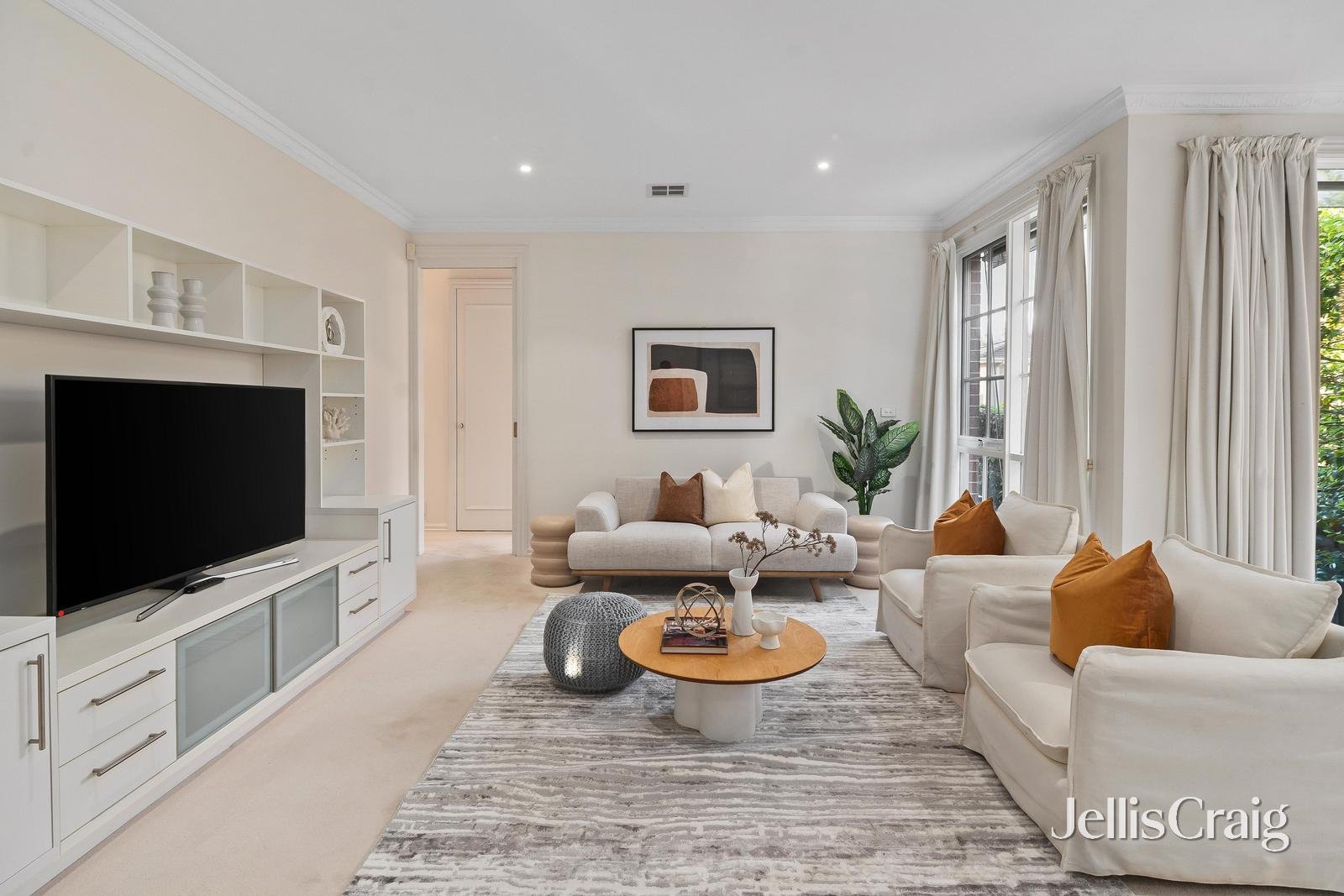 1/43 Yerrin Street, Balwyn image 3